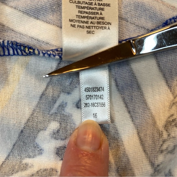 Chico’s Weekends Zip Up Jacket Size 1 (8 or M) 3/4 Sleeves Animal Print Chains - Picture 11 of 14